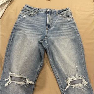 American Eagle Curvy Mom Jeans